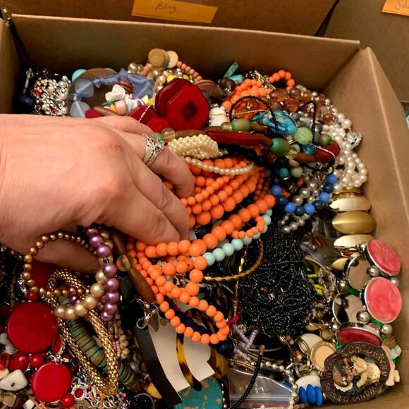 5 LB Mystery Boxes for Jewelry Makers & Treasure Hunters - Picture 4 of 10